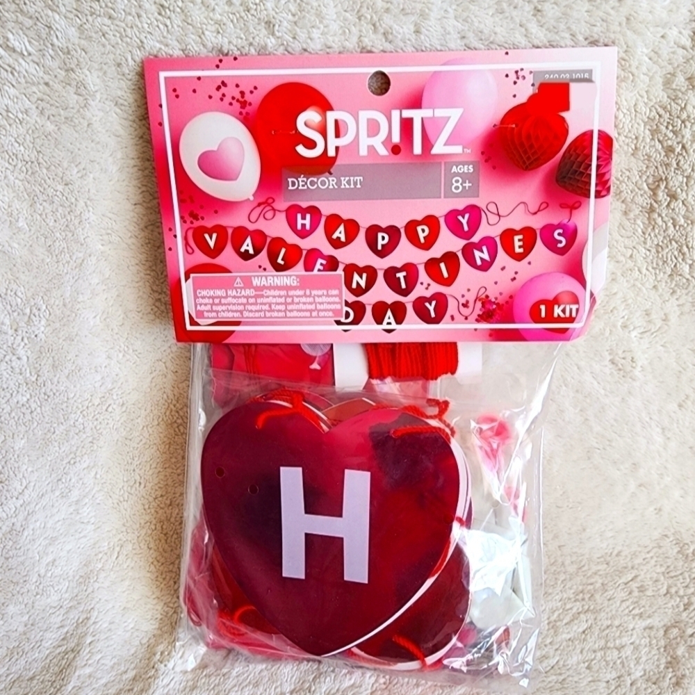 New 20-piece Valentine's day All-in-one Decorating Kit Red & pink